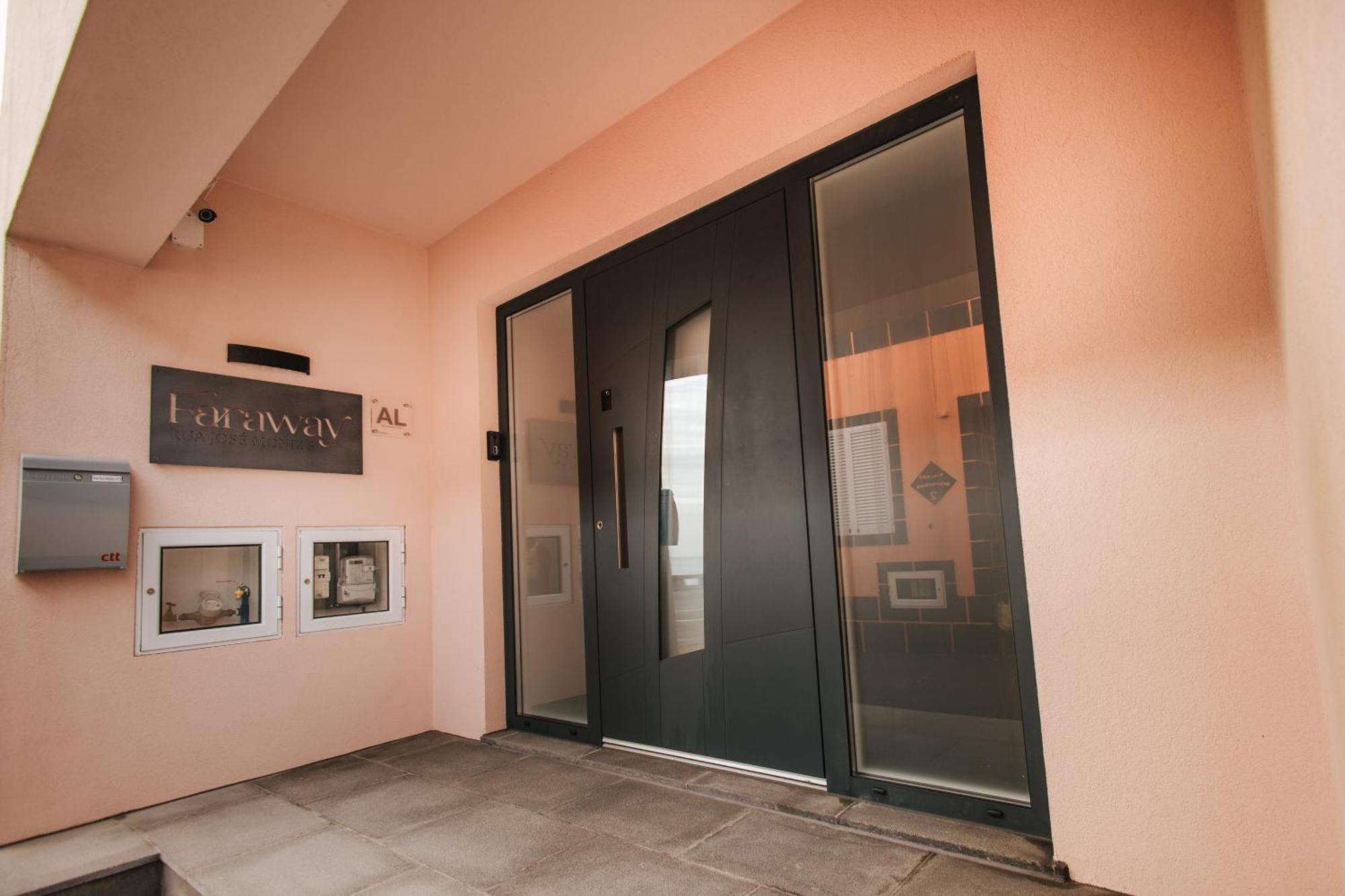 Cozy Seaside Studio Apartment C - Faraway اجوا المظهر الخارجي الصورة
